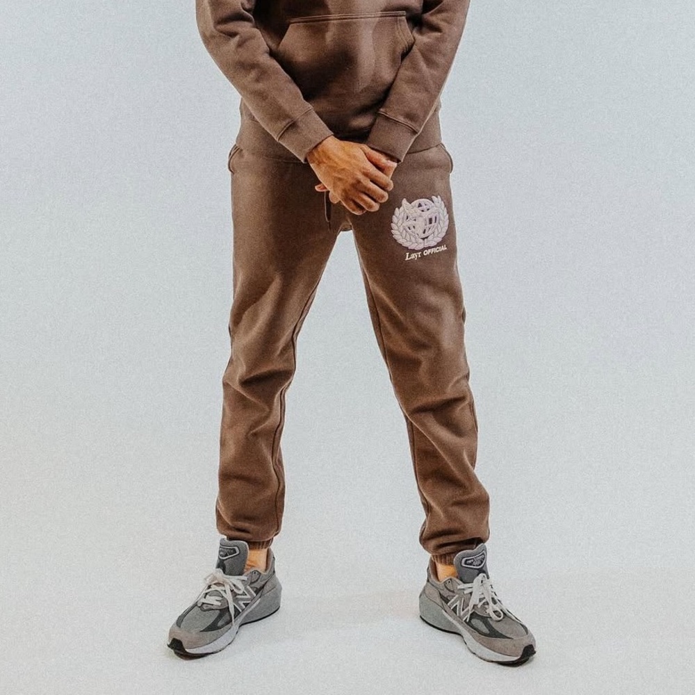 Layr Official Global Duck Puff Print Jogger Walnut Size Small